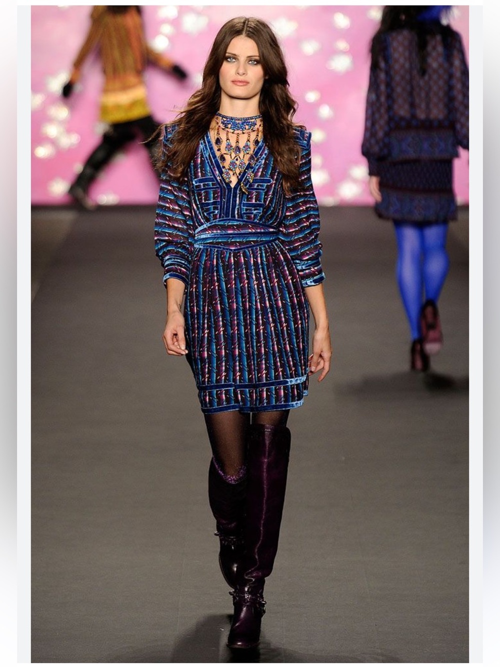 Anna Sui Fall 2009 Runway Dress